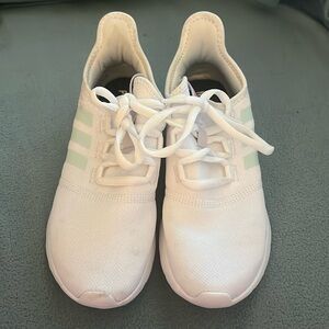 Adidas cloudfoam size 6 mint green